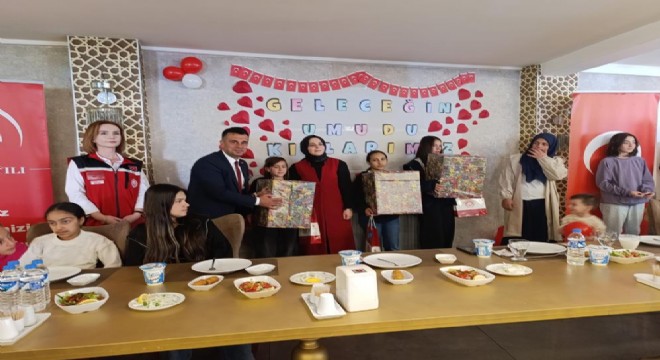 ASHM den  Geleceğin Umudu Kızlarımız  projesi