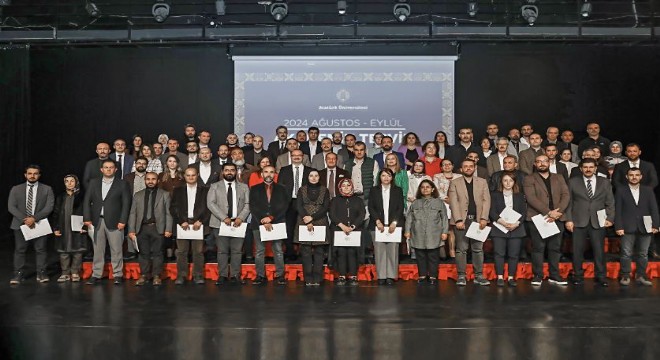 ATAUNİ de bilimsel teşvik ödülleri sahiplerini buldu