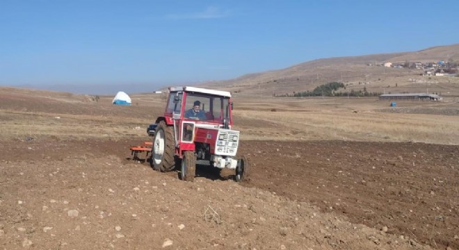 Aşkale’de tohum toprak buluşması