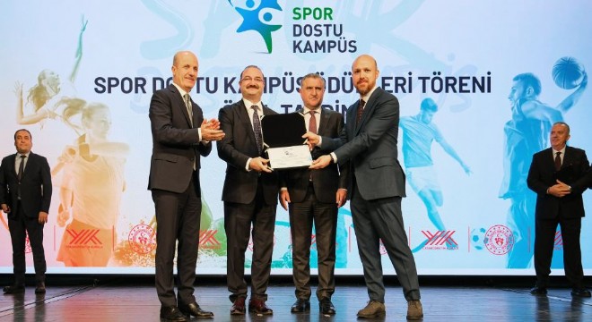 Atatürk Üniversitesine Spor Dostu Kampüs ödülü