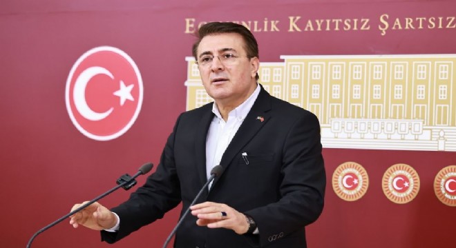 Aydemir Çat ve Ilıca’nın milli coşkusunu paylaştı