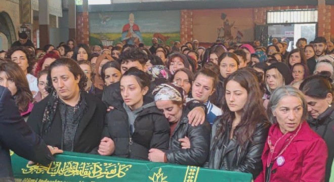 Cinayete kurban giden kadın Erzurum’da uğurlanacak