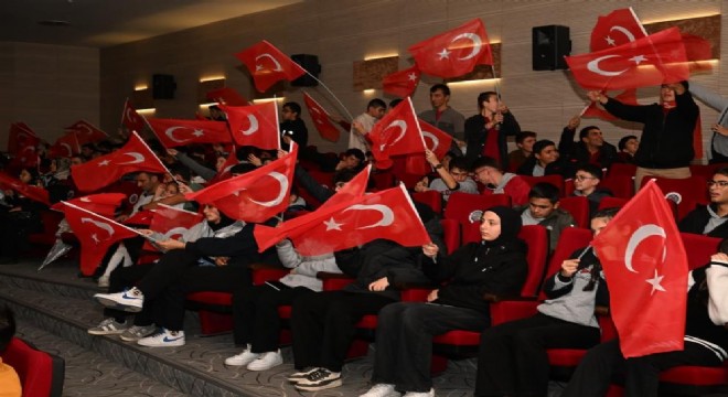 Dadaşlar 102'inci yılın gururunu paylaştı