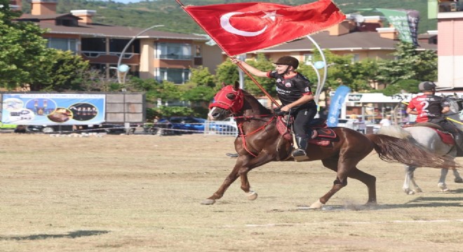 Dadaşlar cirit şöleninde buluştu