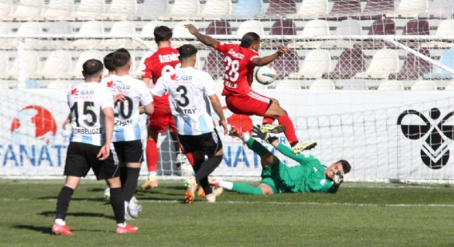 Erzurumspor zirveden koptu: 2 - 4