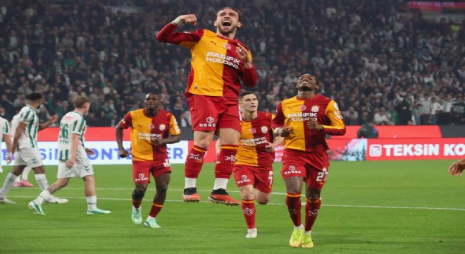 Galatasaray ligde üst üste 4. galibiyetini aldı