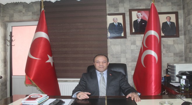 ‘Atatürk milletimizin gönlünde taht kurmuştur’