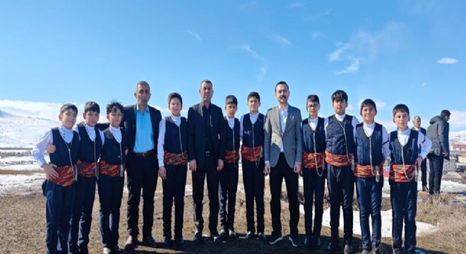 Kaymakam Oğuztürk’ten şampiyon ekibe tebrik