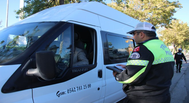 Öğrenci servisleri mercek altında