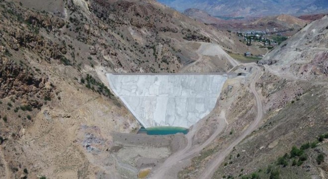 Şenkaya Sarıyar Barajı’yla 1.6 bin dekar arazi sulanacak