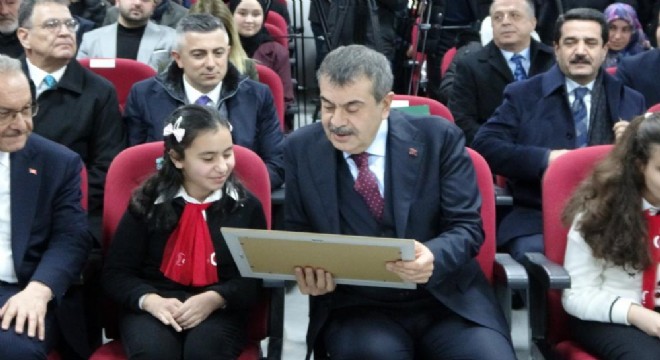 Tekin'den fırsat eşitliği vurgusu