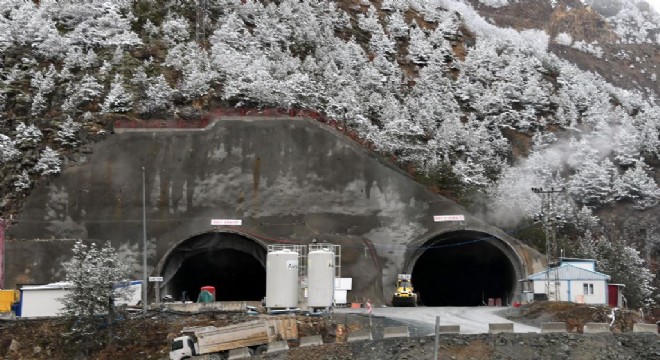 Yeni Zigana tünelinin üçte ikisi tamamlandı