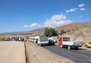 Karlıova’da ulaşım protestosu