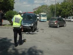 Merkezi Yönetim Caddesi’nde kaza: 1 yaralı