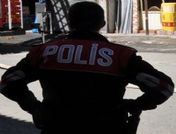 Polis üvey ağabeyiyi arıyor