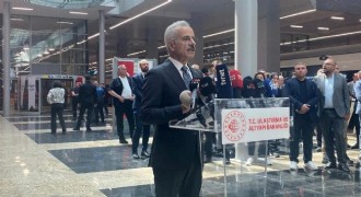 'Milletimizin yolunu açmanın gururunu yaşıyoruz’