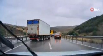 Aşkale Tepebaşı'da zincirleme kaza