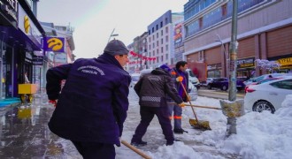 Büyükşehir karla mücadeleye yoğunlaştı