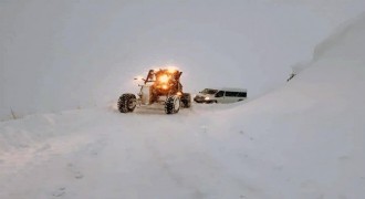 Erzincan'da 341 köy yolu ulaşıma kapandı