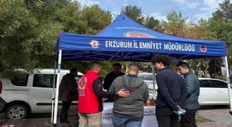 Emniyet Müdürlüğü üniversitelileri bilgilendirdi
