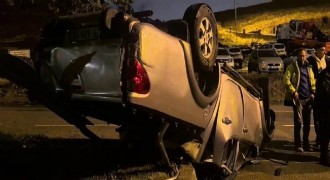 Kamyonet takla attı: 1 yaralı