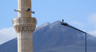 Palandöken'in zirvesi beyaza büründü