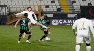 Trendyol 1. Lig: Manisa FK: 0 - Kocaelispor: 2