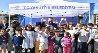 Uçar Muratpaşalılarla buluştu