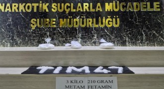 Uyuşturucu satıcıları tutuklandı