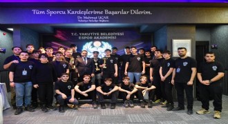 Yakutiye Belediyesi Espor akademisi ilgi odağı oldu