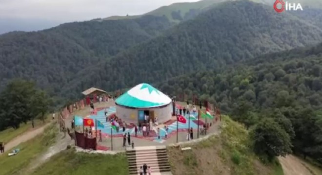 Azerbaycan Han Yurdu Yaylası nda kültür şöleni
