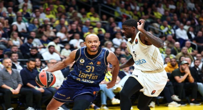 Euroleague: Fenerbahçe 3'te 3 yaptı.