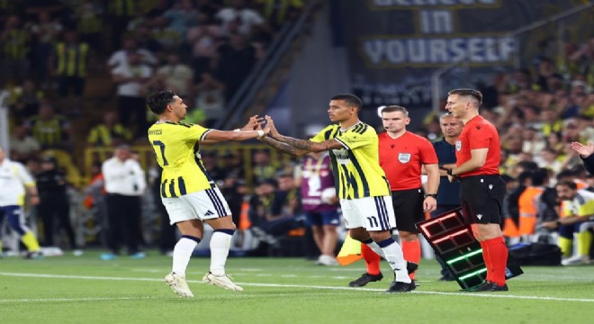 Greenwood, ilk kez Fenerbahçe forması giydi