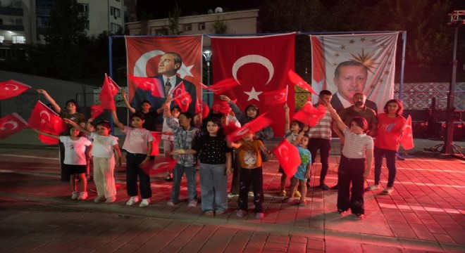 Muş'ta Demokrasi nöbeti buluşması