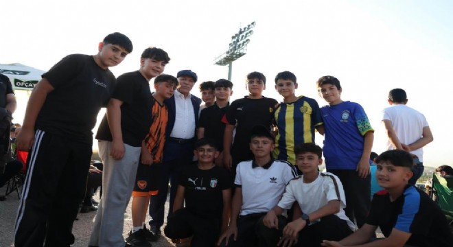 Sekmen: Erzurumspor'un her daim yanında olacağız