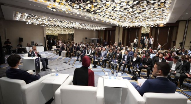 Tekin Yeni Yüzyılda Eğitimin Dönüşümü nü paylaştı